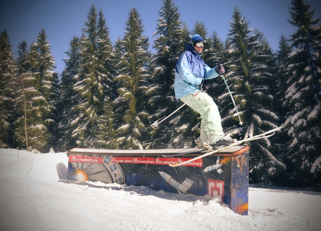 obrázek: Špičák: Nový snowpark, měřená sjezdovka i rockové lyžařky 