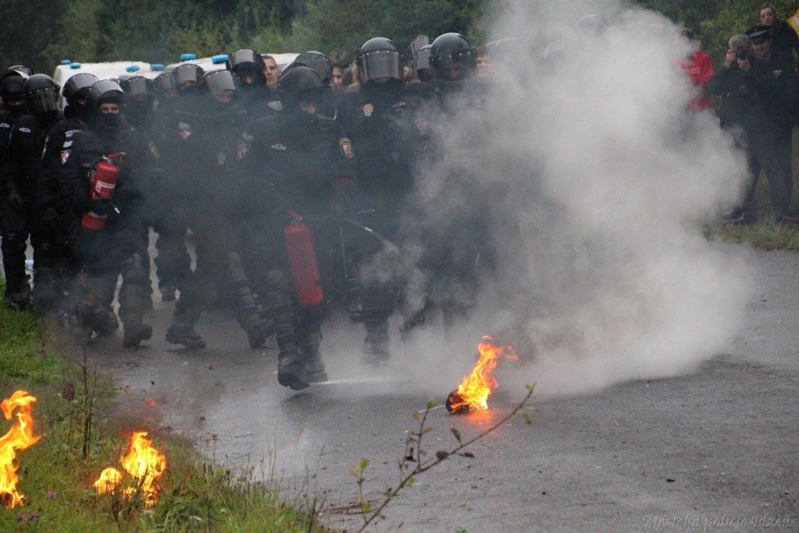 obrázek: V Líních cvičili strážníci a vězeňská služba