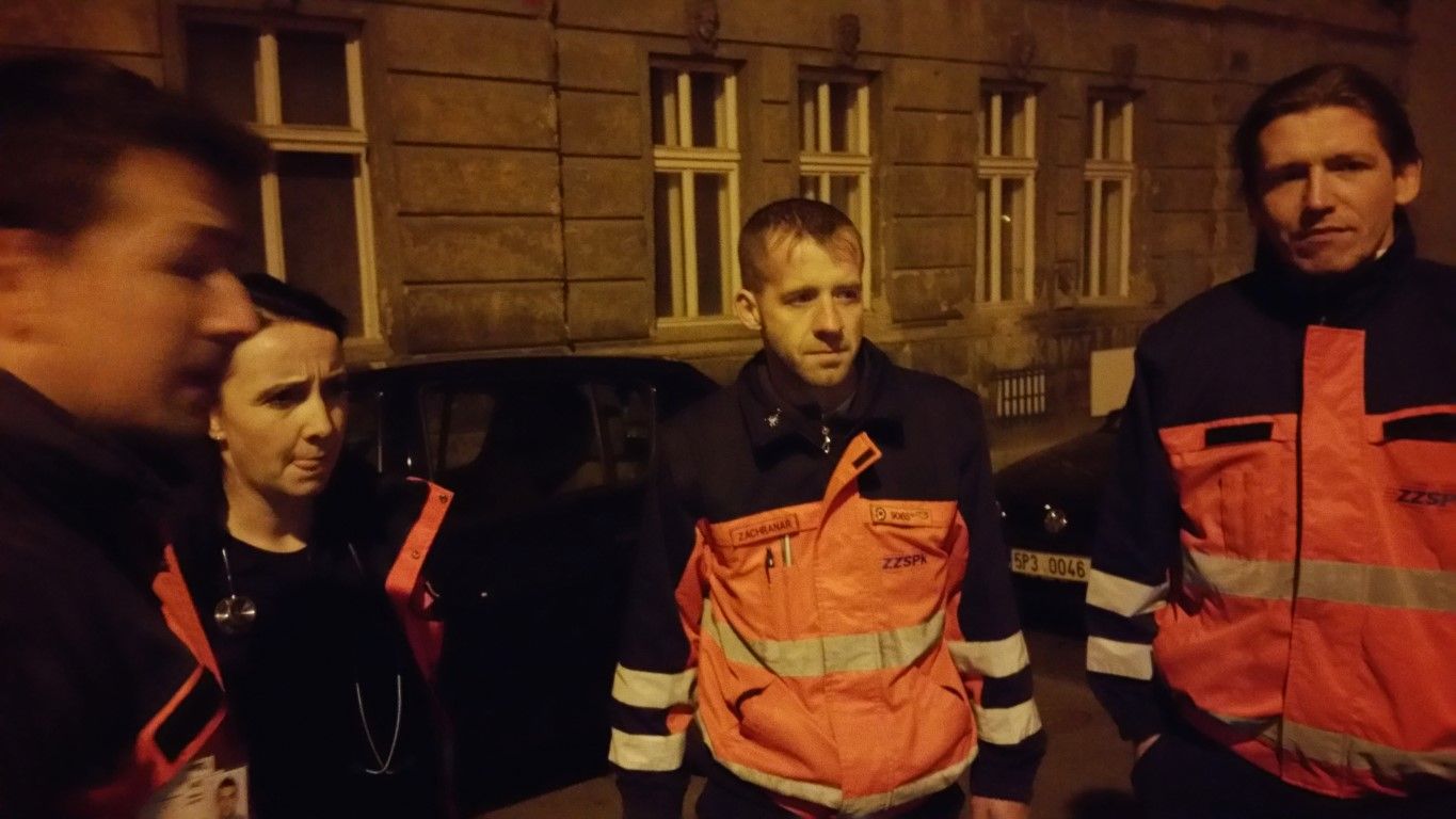 obrázek: V plzeňské Plynární ulici se přiotrávilo 25 lidí oxidem uhelnatým