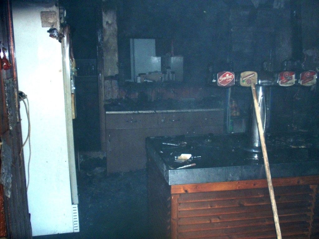 obrázek: V Podmoklech hořela hospoda, škoda 150 tisíc