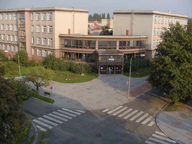 obrázek: Vyšší odborná škola v Plzni přijímá na nově akreditované obory