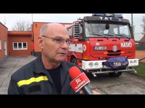 Dobrovolní hasiči na Bílé Hoře pomáhají při požárech