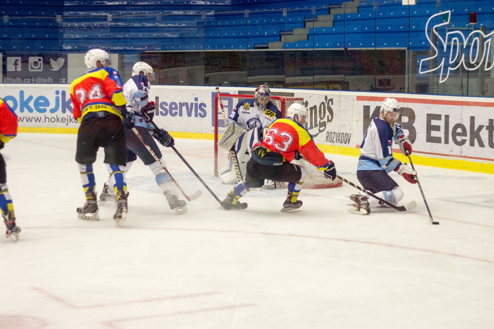 Akademici berou 3 body, rozhodla poslední dvacetiminutovka