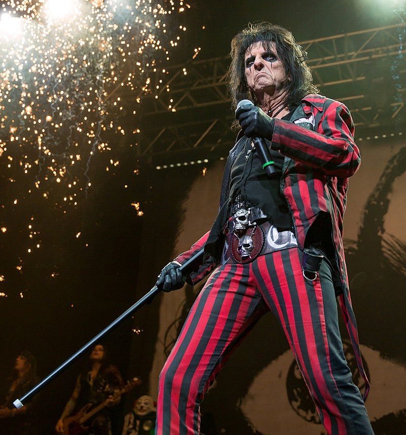 Alice Cooper přiveze příští rok hororovou show do Plzně