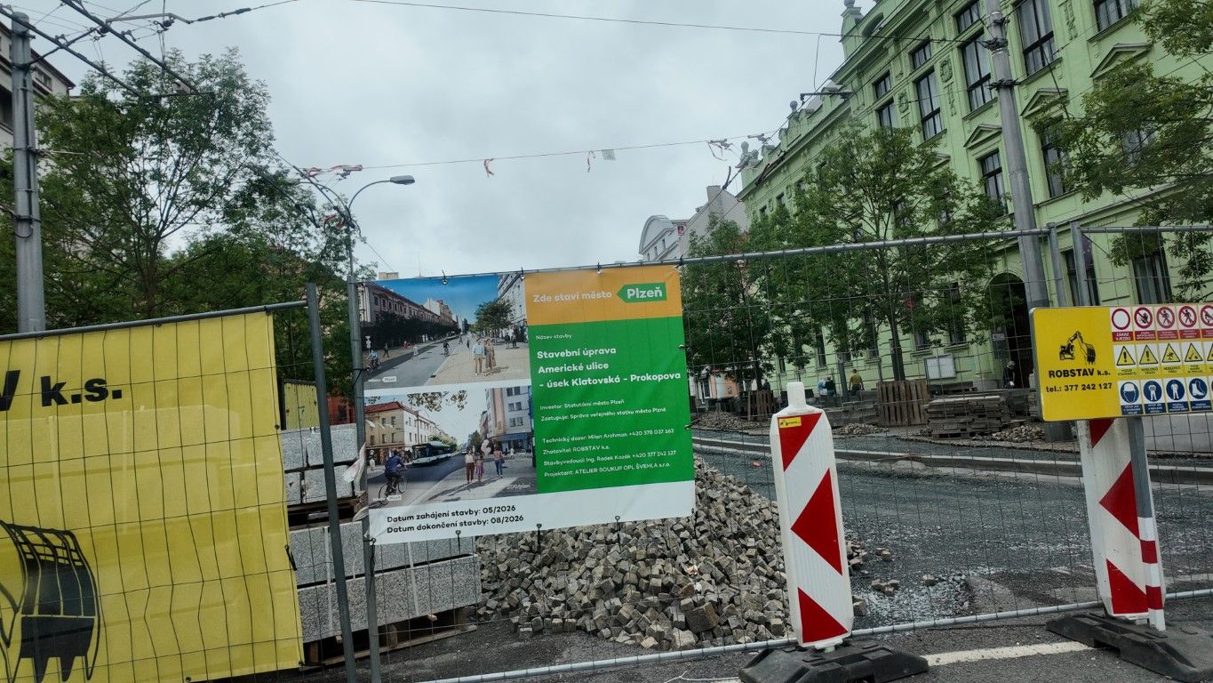 Americká v Plzni vstupuje do finále. Uzavře se rondel a změní trasy MHD