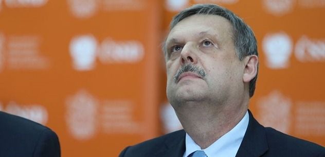 Dienstbier a Votava opouštějí ČSSD