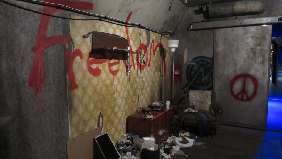 Do Klatov přijede jediný protidrogový vlak na světě. Revolution Train otevře i pro veřejnost