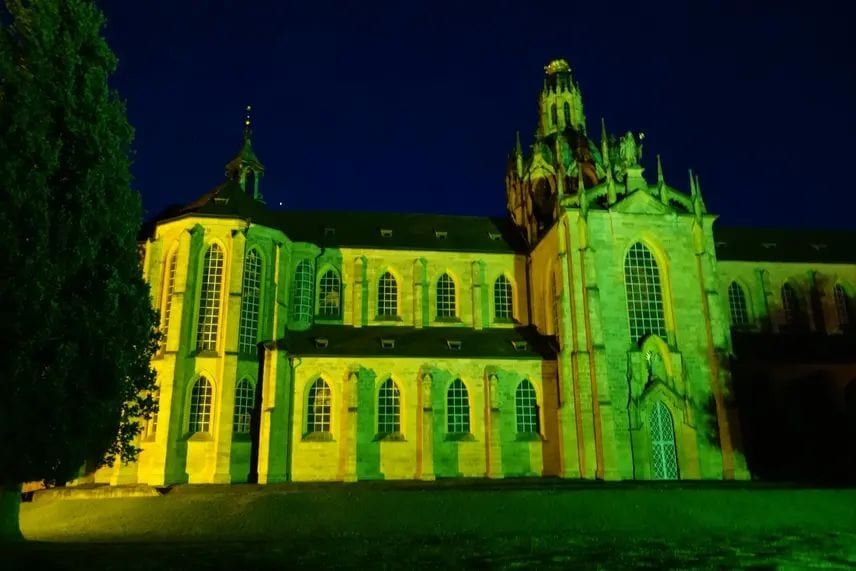 Kladrubský klášter po tmě ožije. Večer nabídne hru, historii i nevšední zážitek