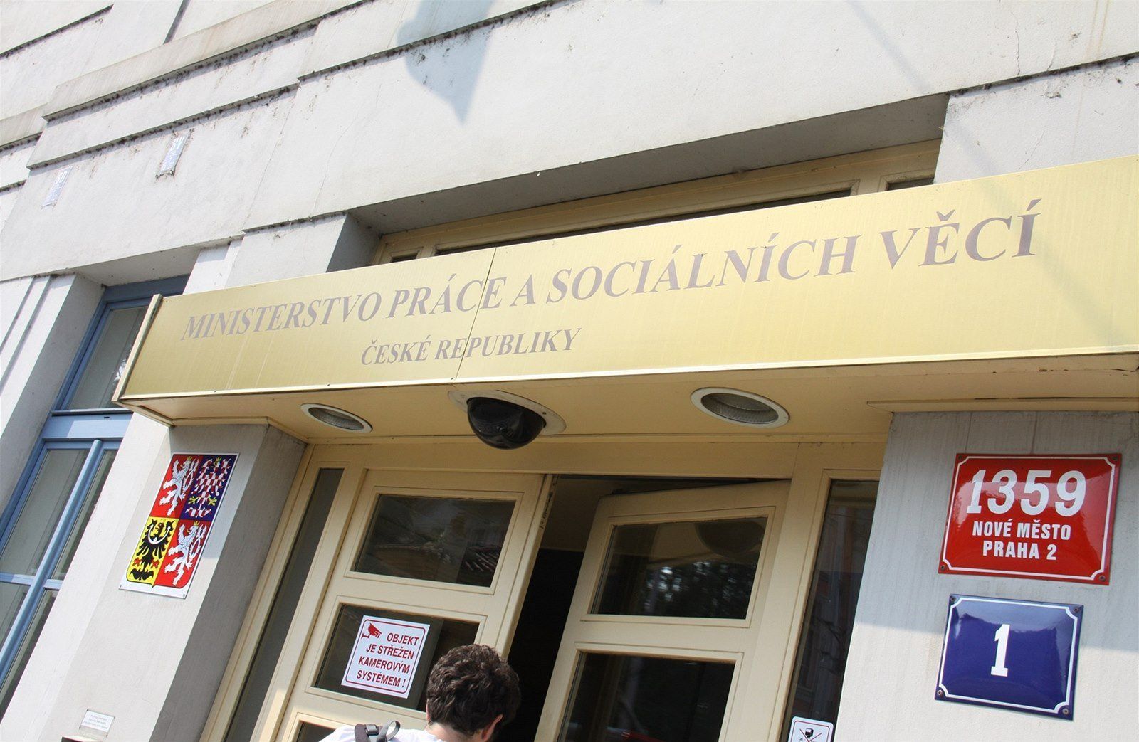 Minimální mzda půjde znovu nahoru. Vláda stanovila nový způsob výpočtu