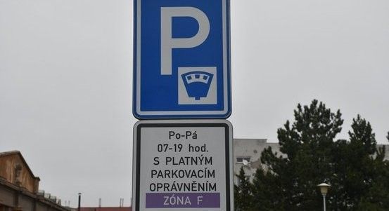 Plzeňské Jižní Předměstí rozšiřuje parkovací zóny F
