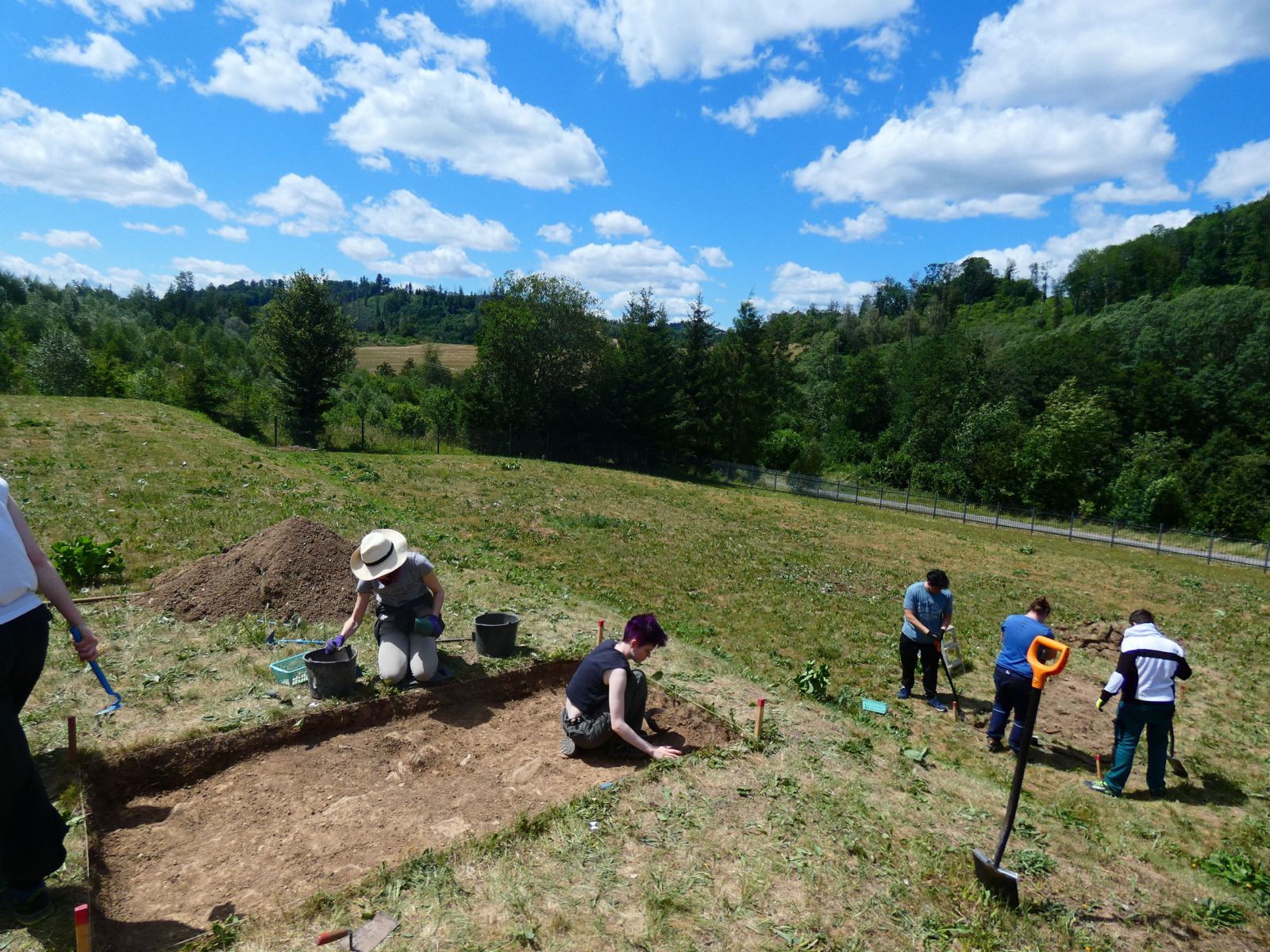 obrázek: Plzeňští archeologové odkryli základy nacistického tábora pro Romy a Sinty