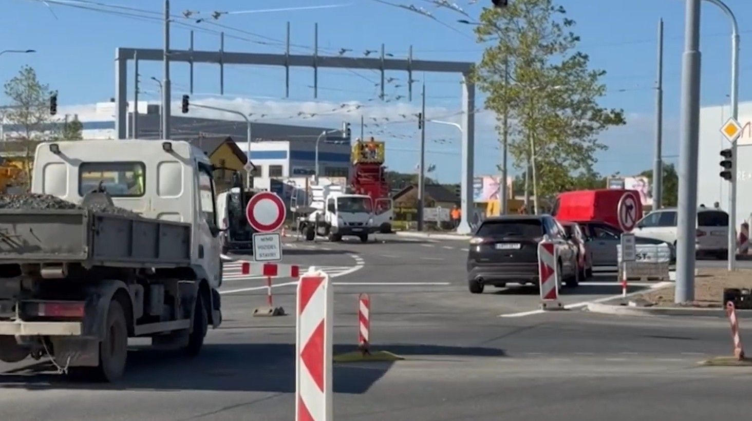 Turbokřižovatka na Borských polích se konečně otevře o víkendu