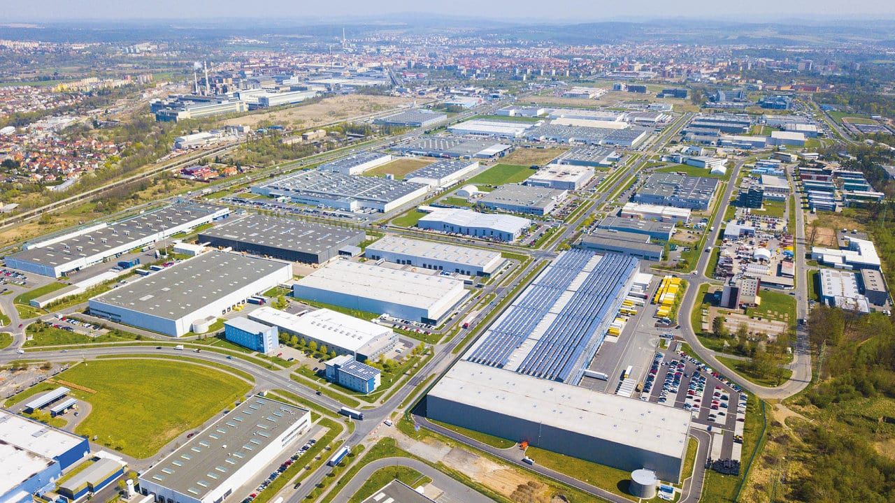 Vyšel nový statistický bulletin. Plzeňský kraj má vysoké mzdy, ale chybějí mu lidé