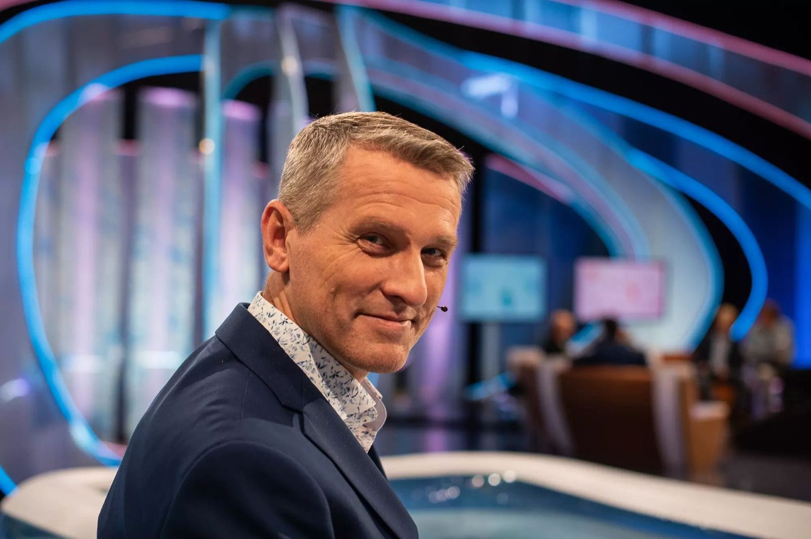 Zázraky? Věda! Do Domažlic míří zábavná talk show s Vladimírem Kořenem