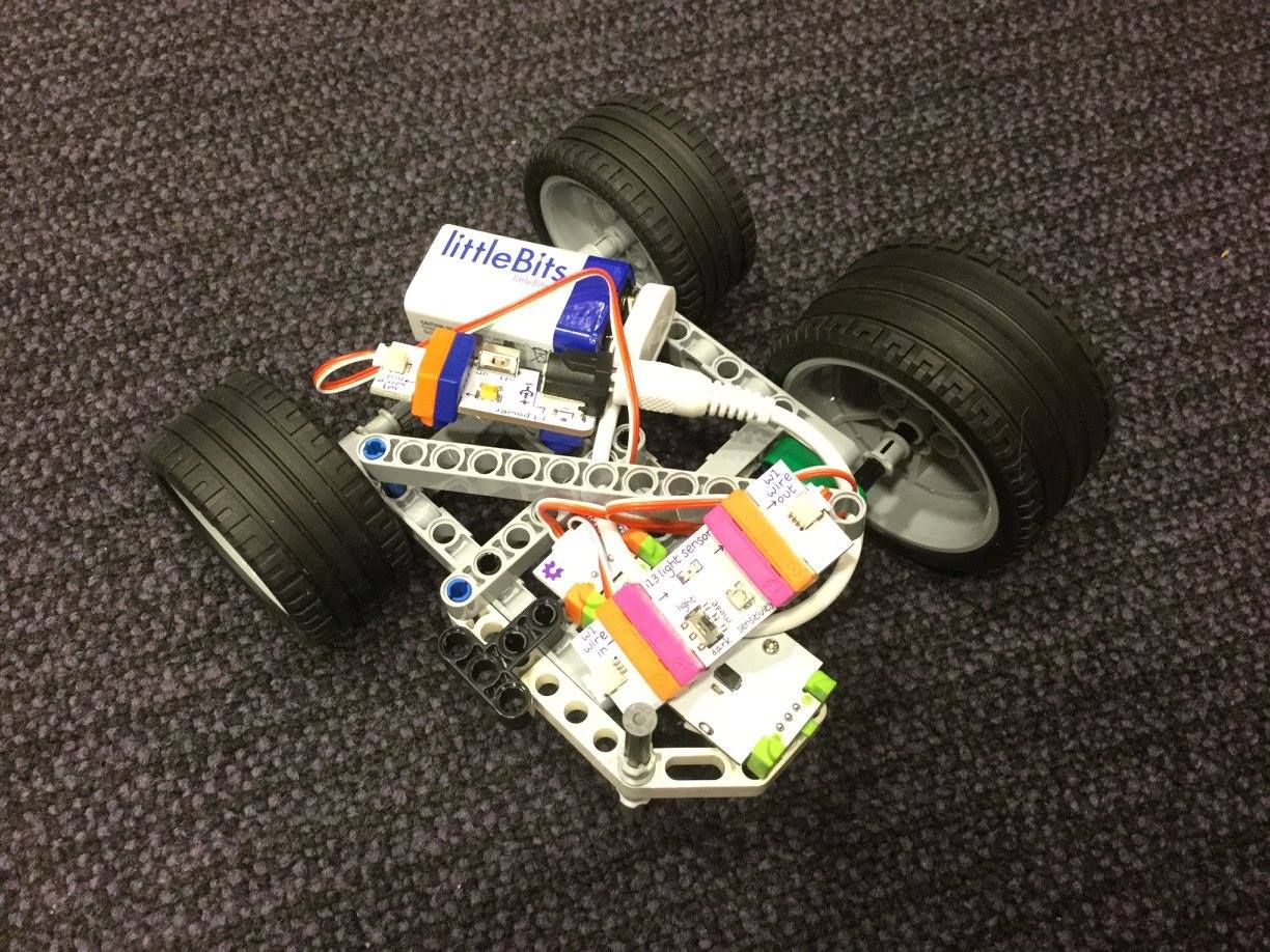 Den pro veřejnost v Centru robotiky