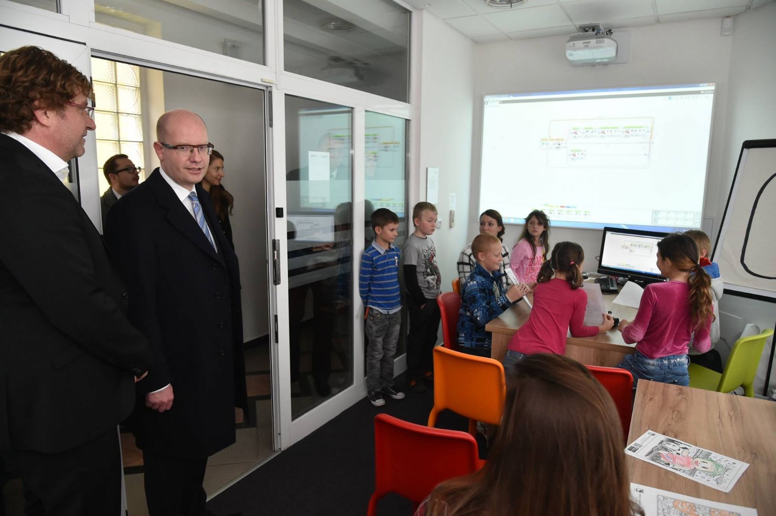 Premiér v Domu digitálních dovedností