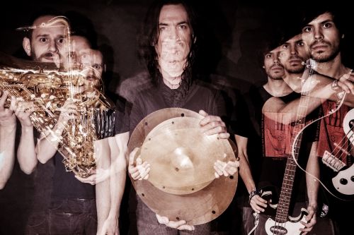 Legendární Ulan Bator z Francie a místní allstar band Povodí Ohře míří do Papírny