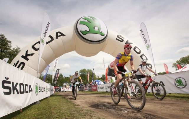 obrázek: ŠKODA opět partnerem seriálu Kolo pro život