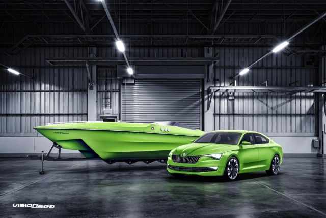 Sportovní motorová jachta ‚ŠKODA VisionSea’: ŠKODA vyplouvá na vodu