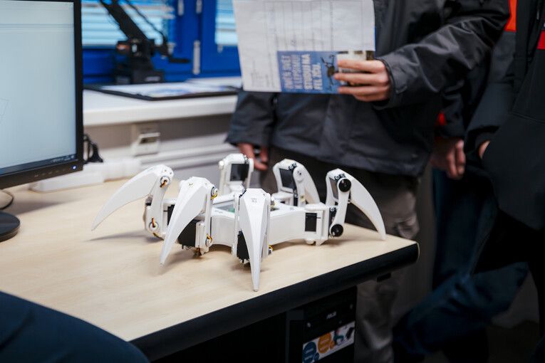 obrázek: Plzeň ukáže technologie budoucnosti. Festival Inovujeme přiveze roboty, AI i 3D tištěný jeřáb