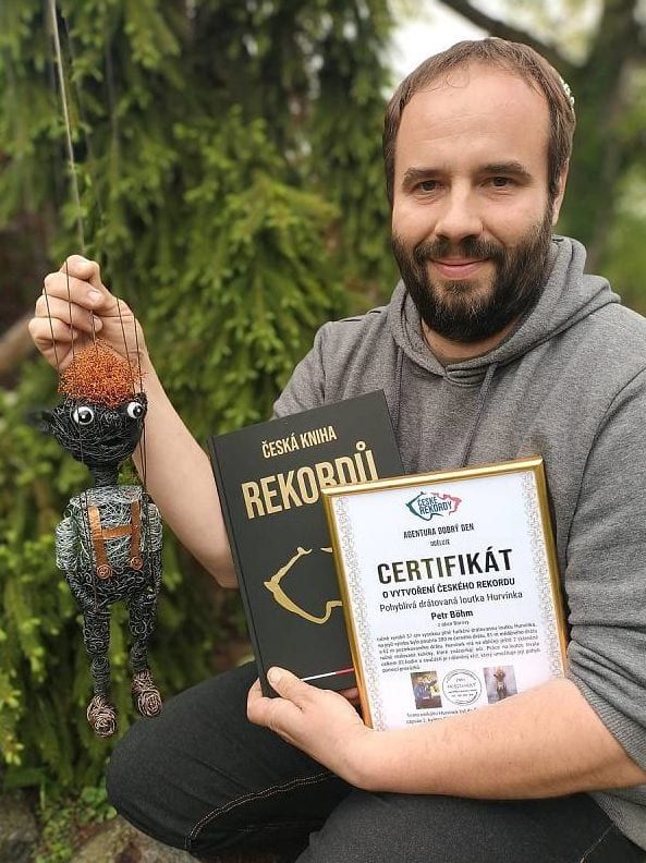 První drátěný Hurvínek: 523 m drátu a rekord ČR