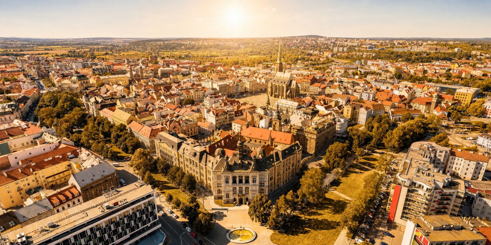 Tropický víkend vrcholí. Teploty dosáhnou 37 °C, v pondělí dorazí ochlazení