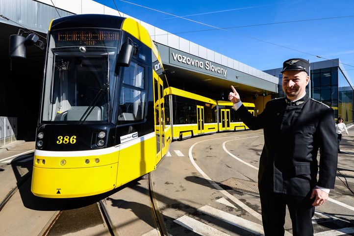 Zítra výjimečně otevřou vozovnu Slovany. Plzeňané uvidí zákulisí tramvajového provozu