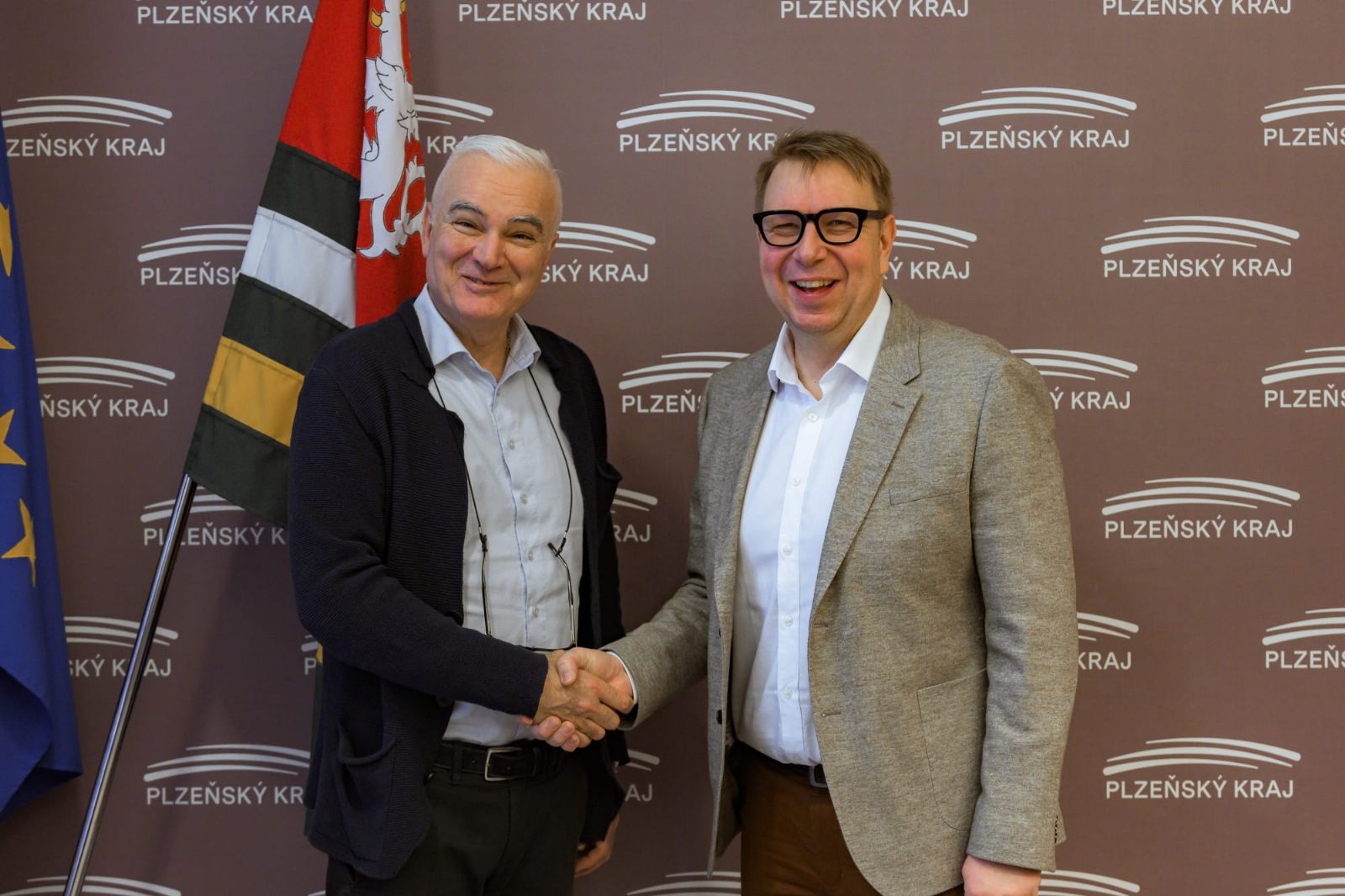 Ministr Juchelka a hejtman Farhan řešili krizi v sociálních službách