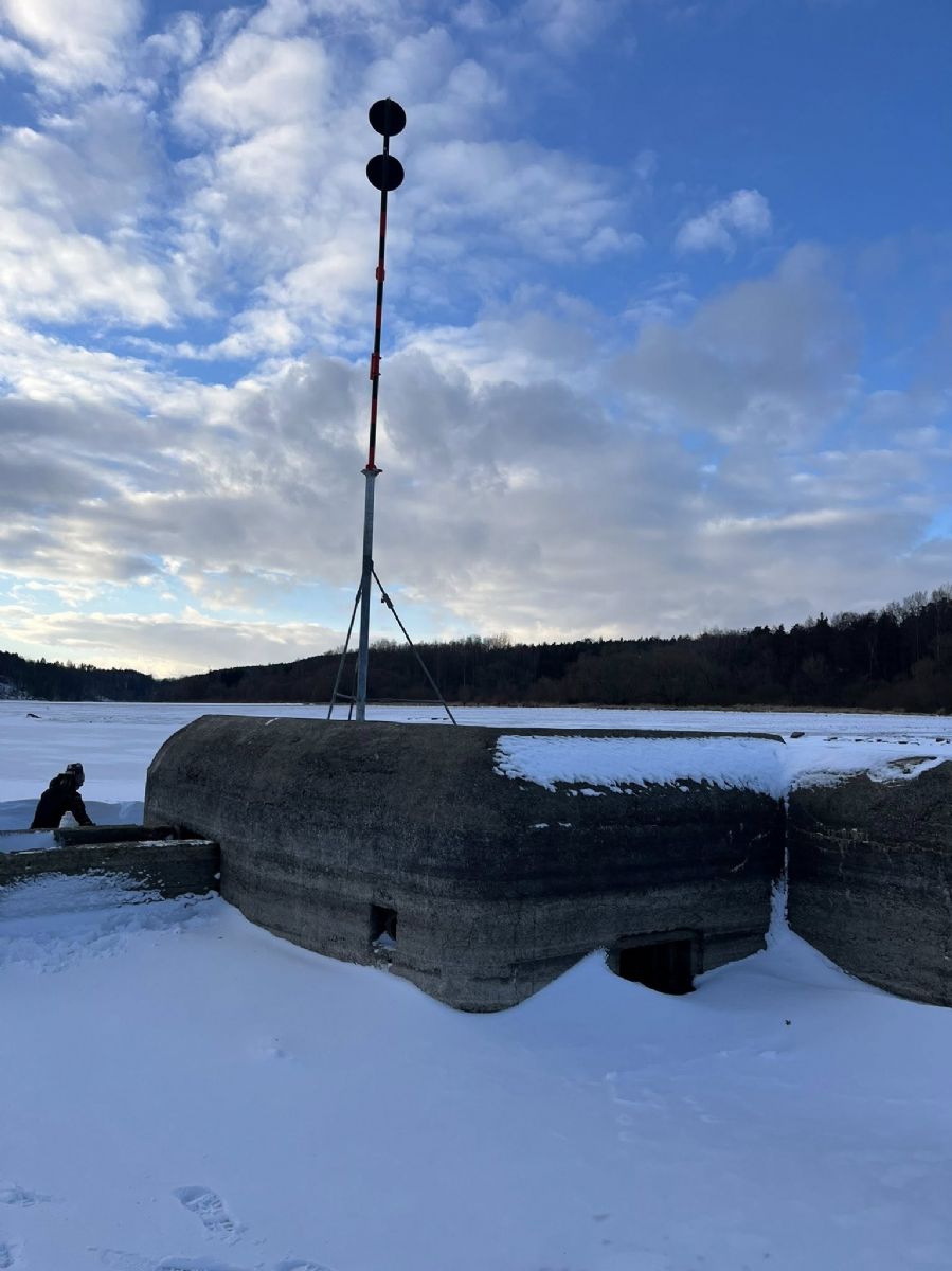Opravy mostu snížily hladinu Hracholusek. Objevily se bunkry i stopy zatopené krajiny