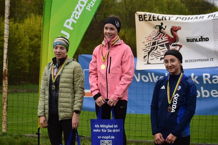 Roudenský běh přilákal 370 účastníků. Zvítězili Marek a Schwarzová