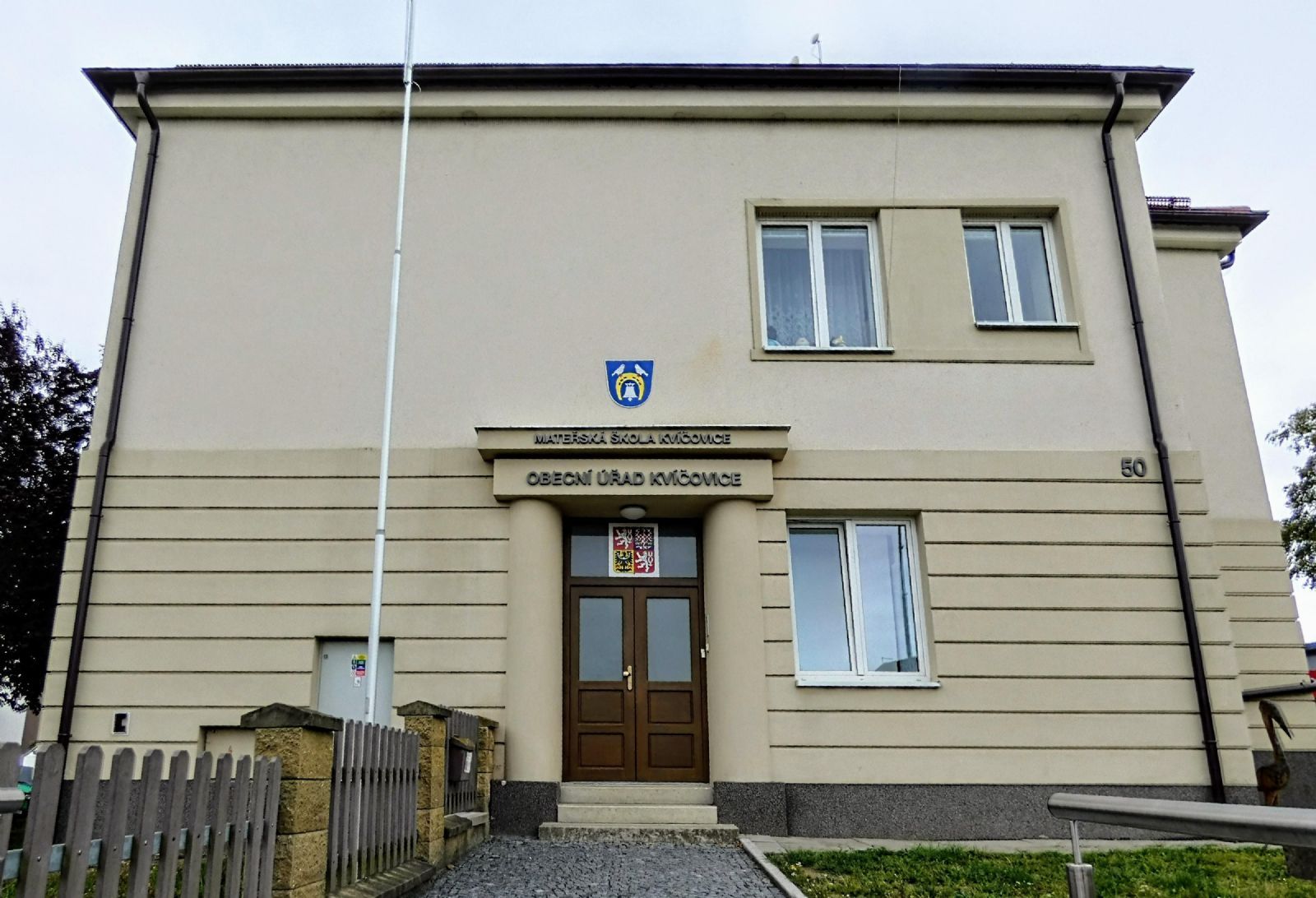 Účetní poslala podvodníkům téměř dva miliony z obecních účtů. Uvěřila falešnému bankéři