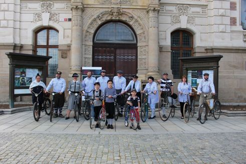 Příběh kola ……… aneb od draisiny k favoritu