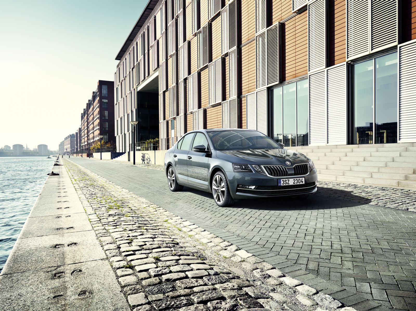 Znatelně přepracovaný bestseller ŠKODA OCTAVIA vstupuje na náš trh