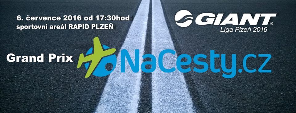 obrázek: Devátý závod a ve žlutém dresu stále Tomáš Holub  