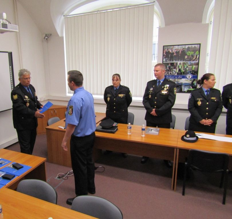 obrázek: Do řad městské policie přibylo 8 nových strážníků