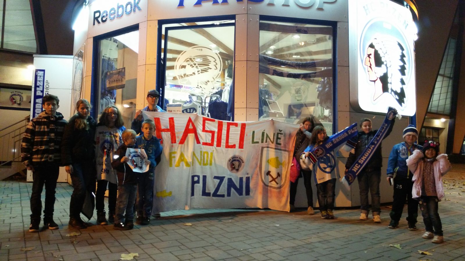 obrázek: Indiáni podporují děti a jejich pohybové aktivity 