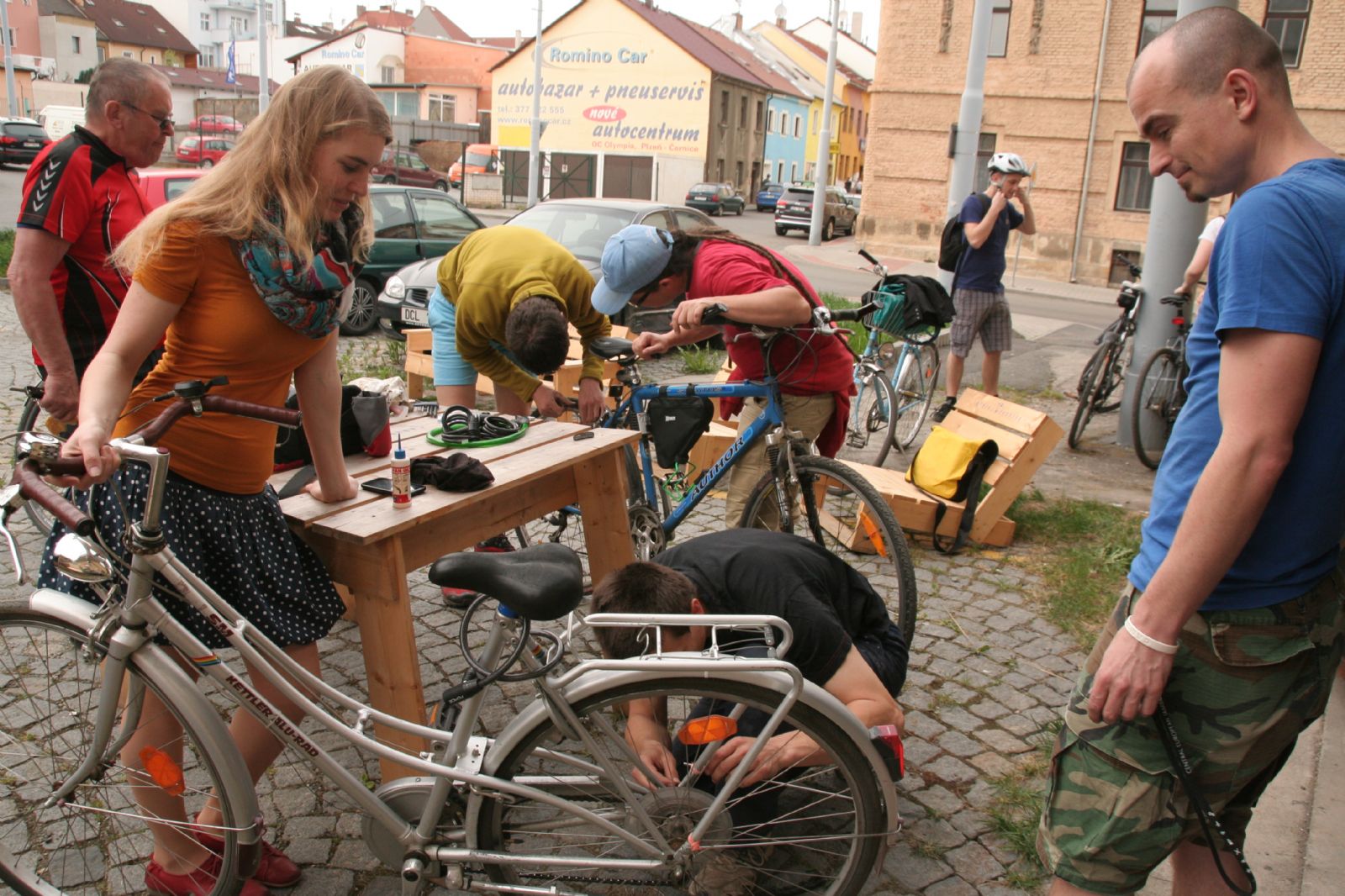 Iniciativa Plzeň na kole pořádá v úterý veřejnou cyklodílnu a vyhlašuje výsledky kampaně Do práce na kole 