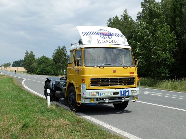Kašperky hostí o víkendu pouť, zpestří ji výstava o LIAZu