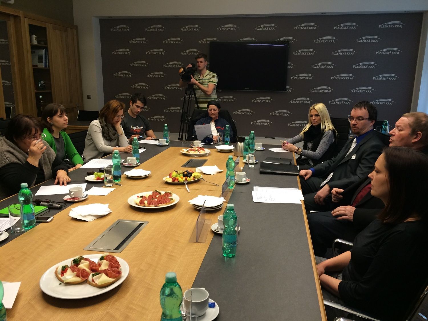 Kraj rozdělí na sociální služby více než 168 milionů korun