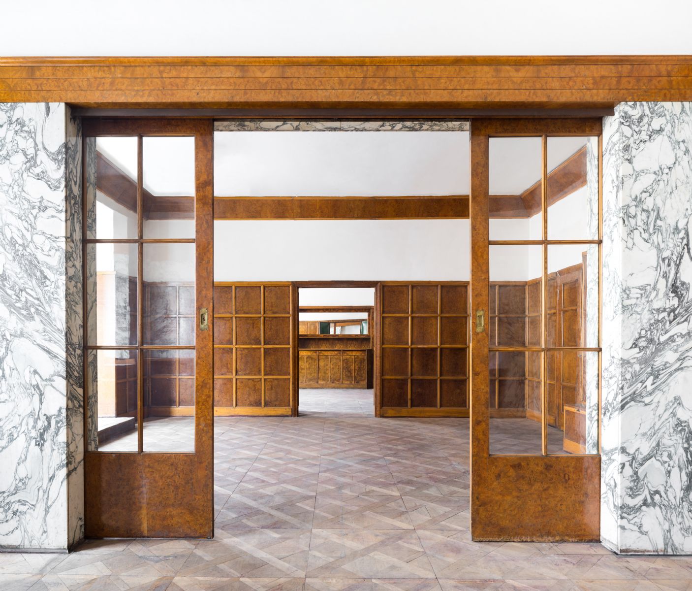 obrázek: Loosův interiér v budově bývalé vojenské správy se v sobotu výjimečně otevře návštěvníkům