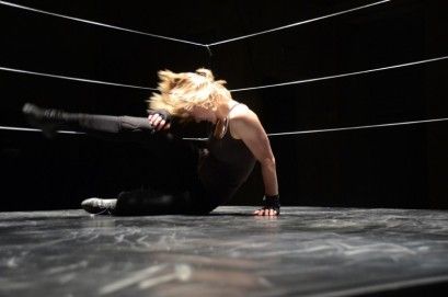 obrázek: Markéta Vacovská oživí ve středu a čtvrtek tancem industriální prostor Papírny Plzeň 