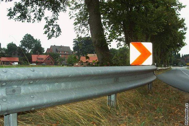 Mosty v Přešticích a Borovech rozkrádá zloděj