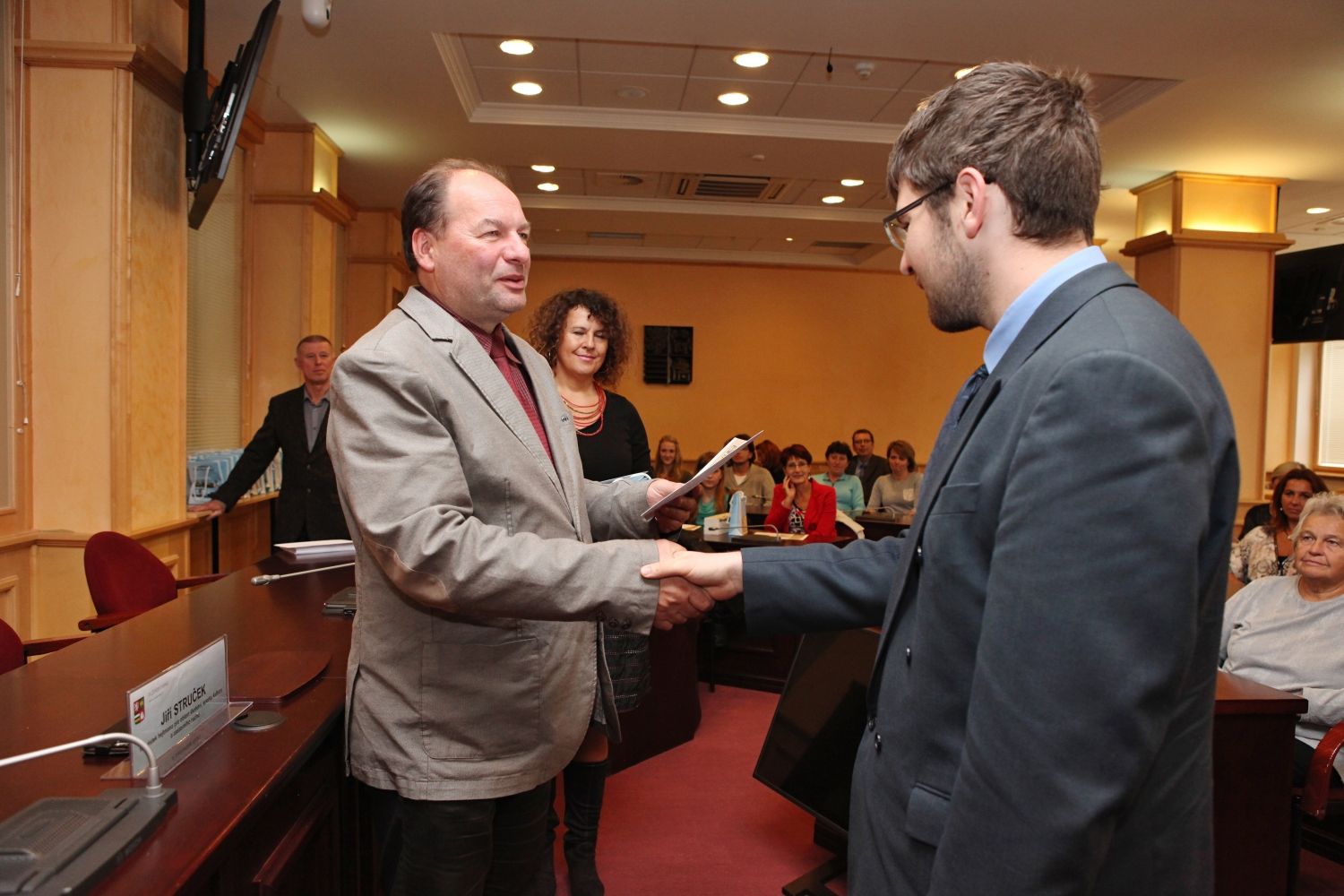 obrázek: Na krajském úřadě ocenili žáky úspěšné v soutěžích