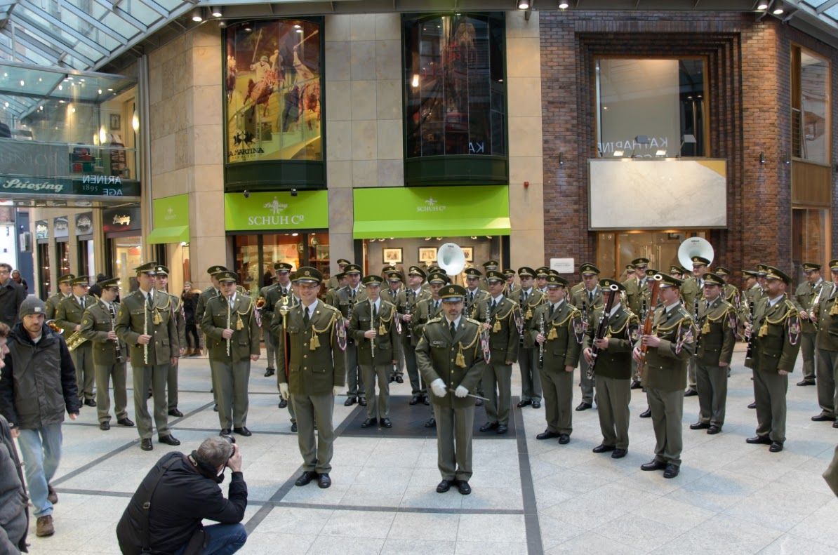 obrázek: Na náměstí Republiky v Plzni zahraje v pondělí vojenská hudba 