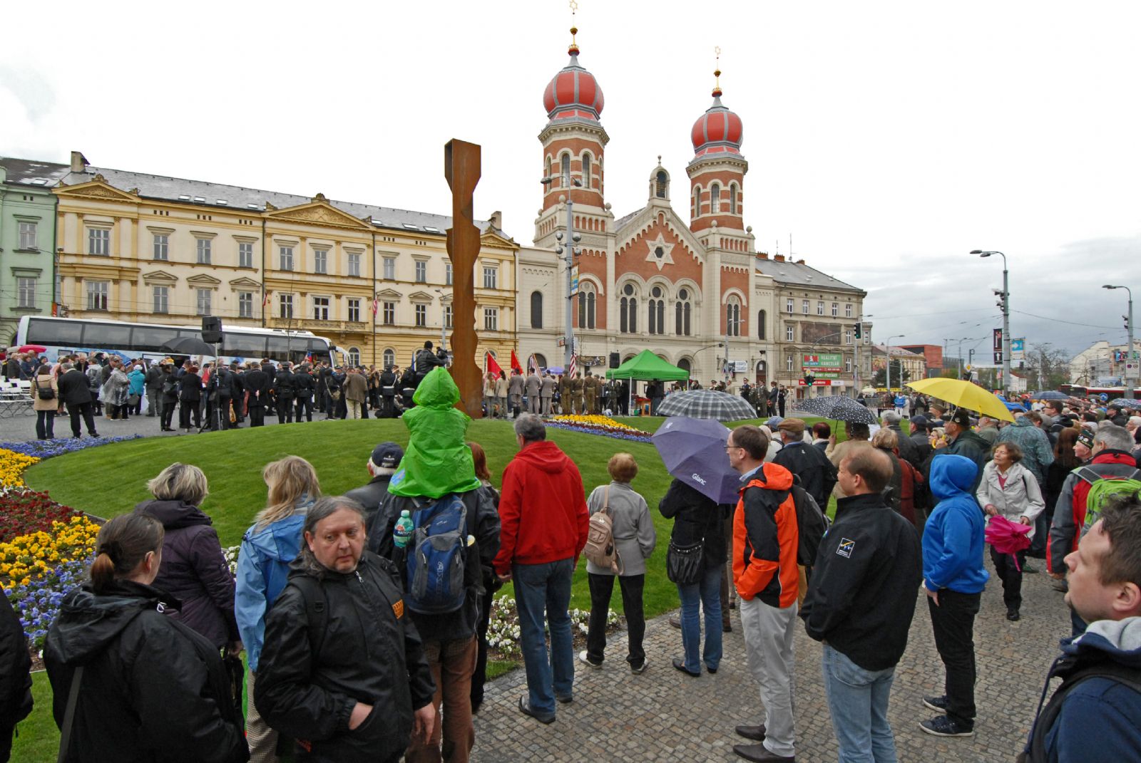 Nový pomník generála Pattona v Plzni budí vášně
