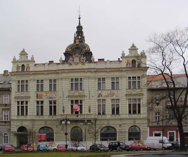Ples města Plzně bude ve znamení světla