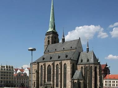 Plzeň rozdělí na dotacích na EHMK sedm milionů