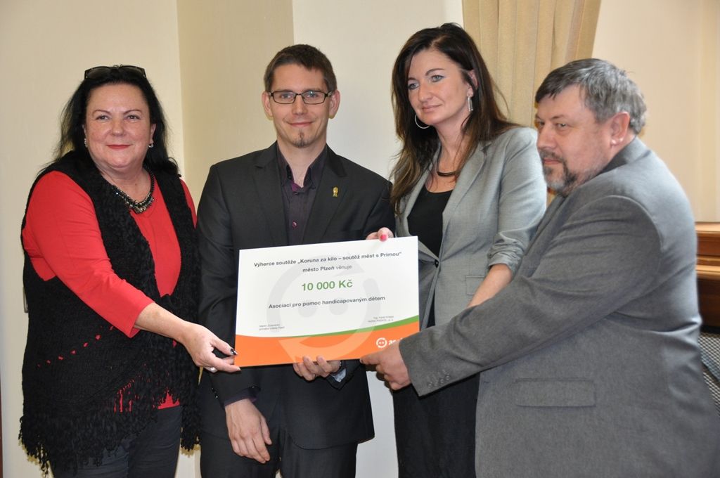 Plzeňané uspěli ve sběru elektrozařízení, peníze pomohou postiženým dětem 