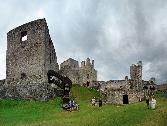 obrázek: Rabský Floutek opět v neděli na hradě Rabí 