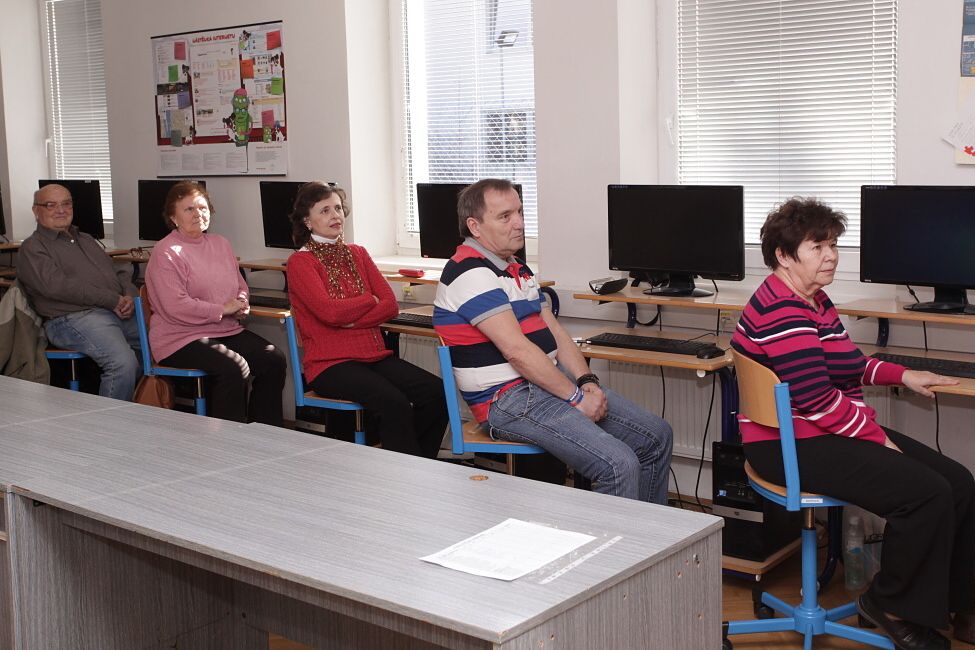 Centrální obvod Plzně otevírá další oblíbené počítačové kurzy pro seniory